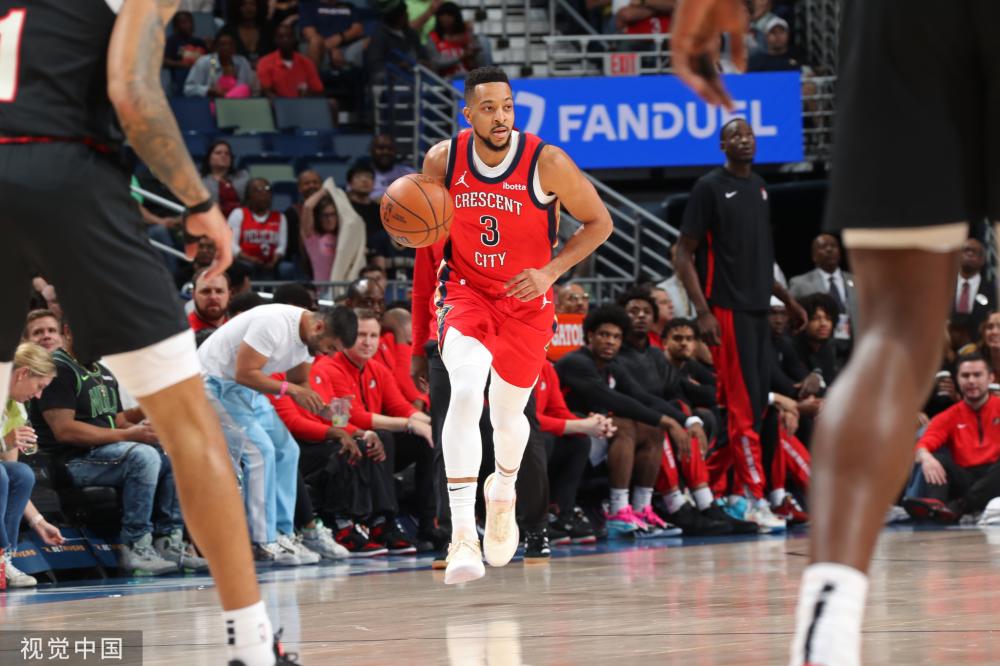 等强敌时更 等强敌时更