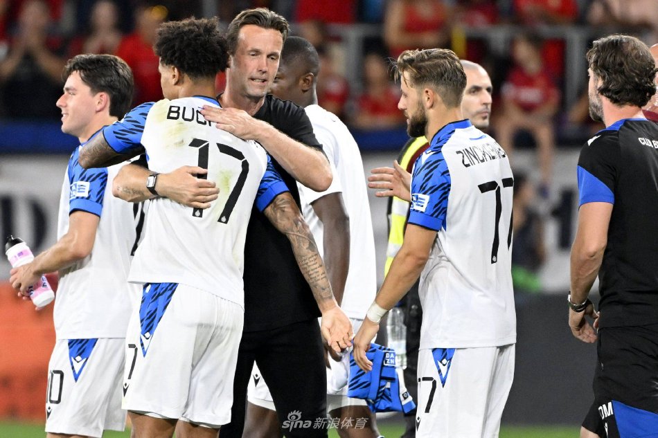 的猛烈批评 的猛烈批评