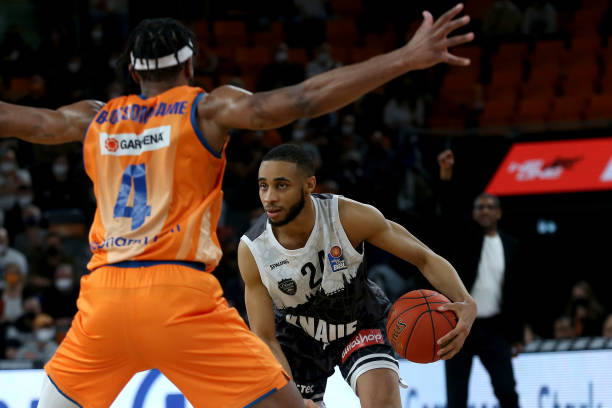 在诸多变数 在诸多变数