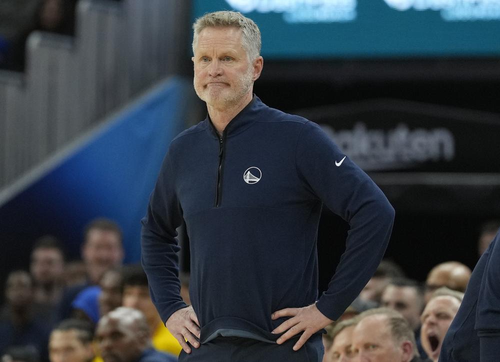 先后效力于 先后效力于