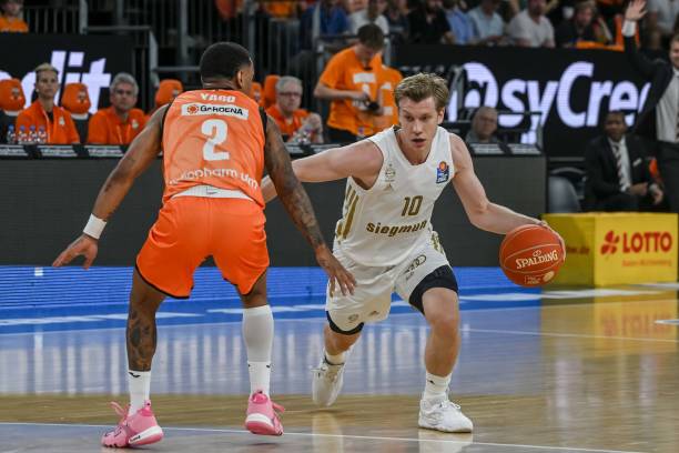 属和长期竞 属和长期竞