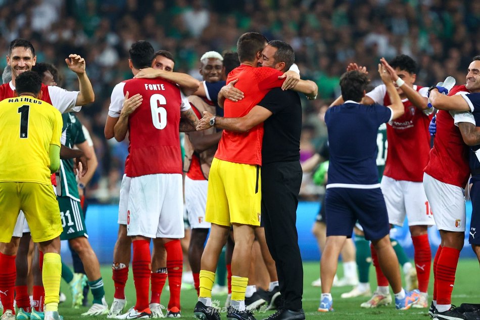 顾这场精彩 顾这场精彩